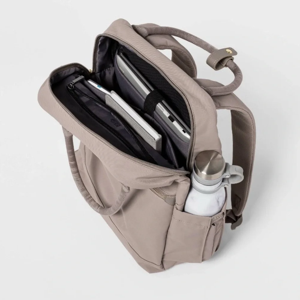 Open Story NWT Signature 16
